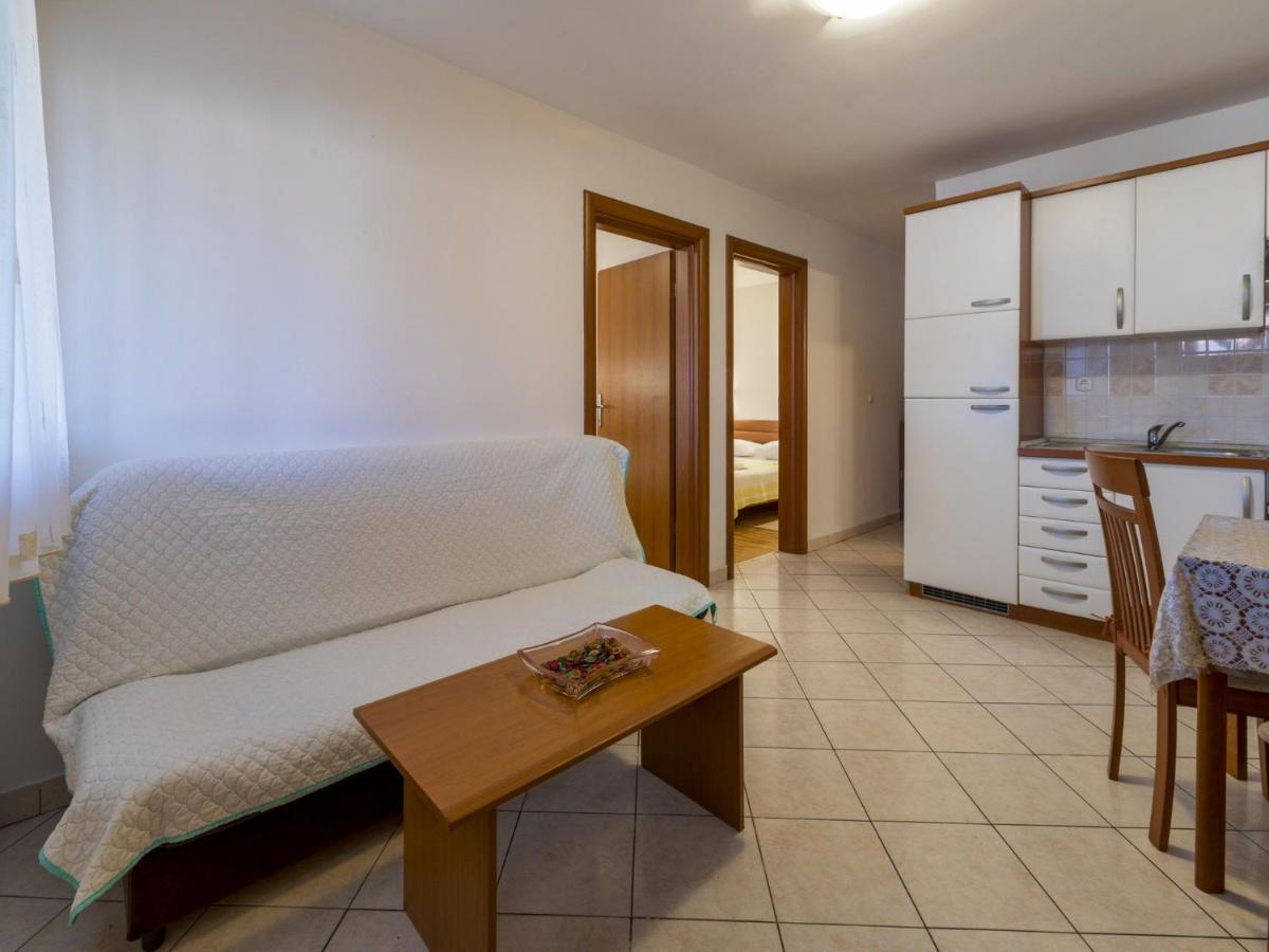 Apartments Dino Crikvenica Exterior foto